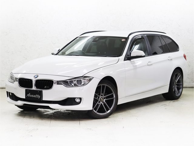 ３シリーズ　ツーリング　３２０ｉ
