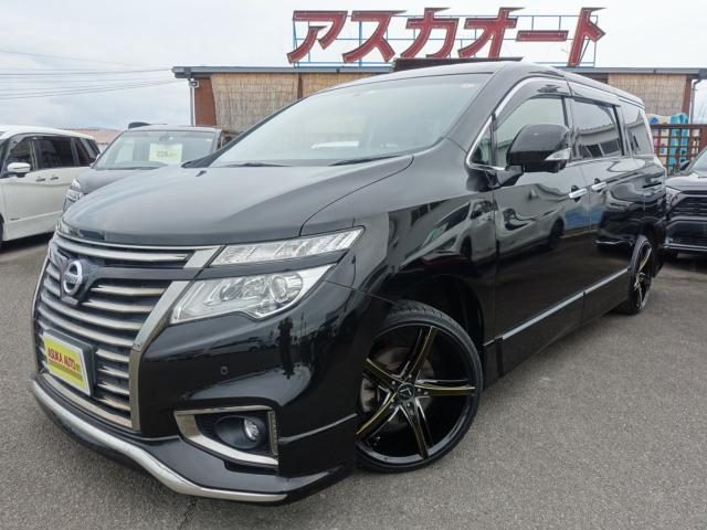 エルグランド　２５０ハイウェイスターＳ　アーバンクロム