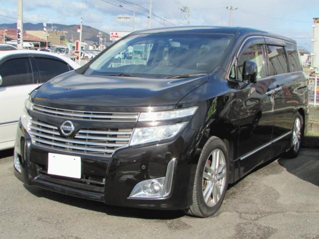 エルグランド　４ＷＤ　ハイウェイスター　７人乗り