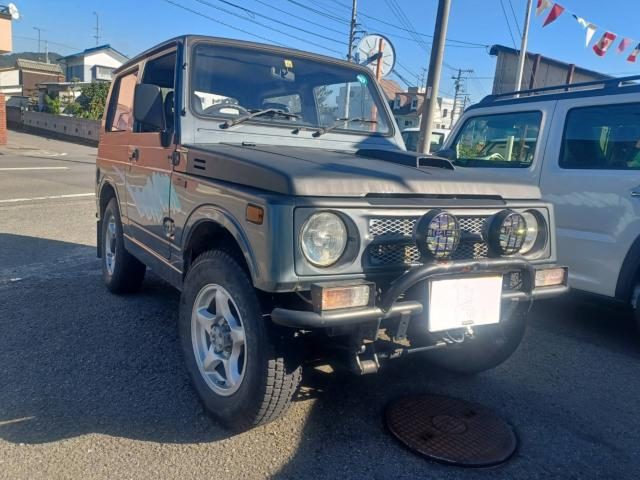 ジムニーバン　４ＷＤ　ＨＣ　エアコン　４ＷＤ