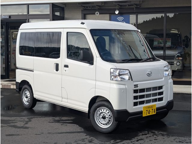 ハイゼットカーゴ　４ＷＤ　デラックス