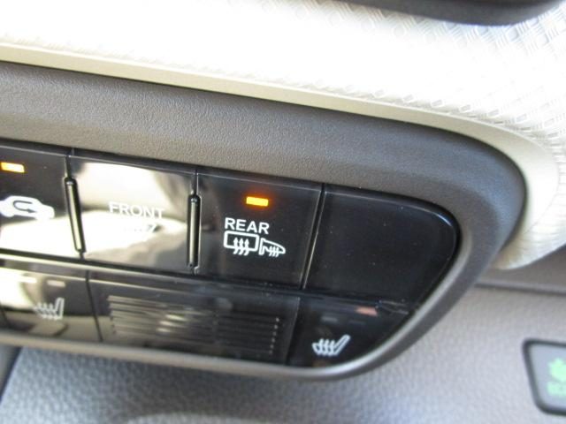 車両画像24