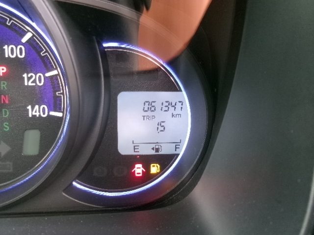 車両画像24