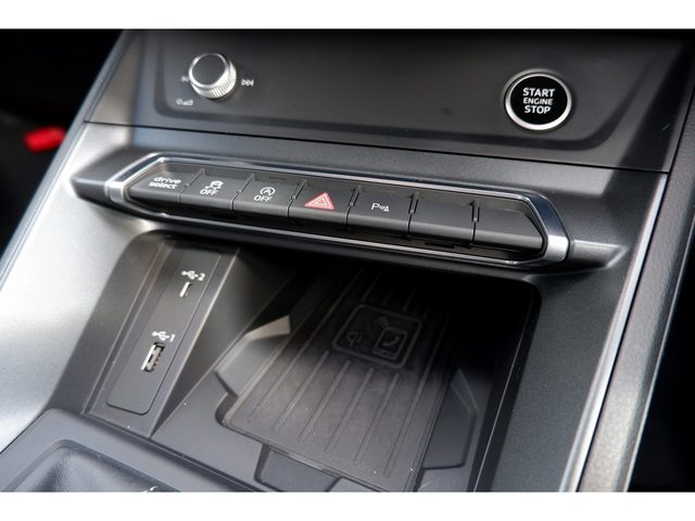 車両画像23