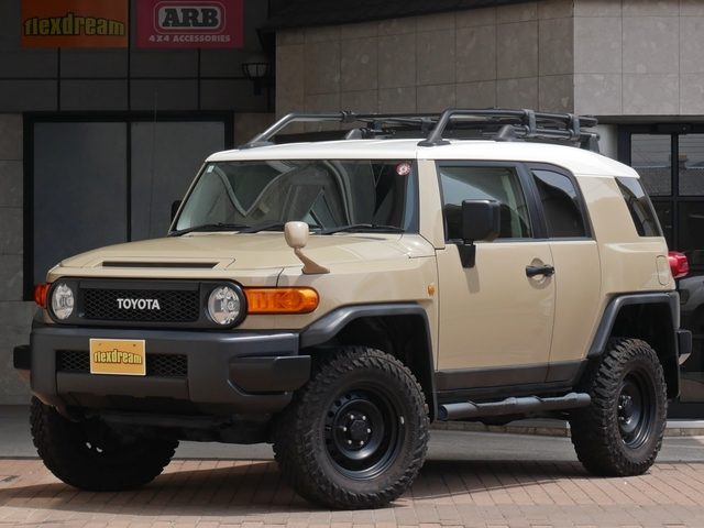 ＦＪ　クルーザー　４ＷＤ　ベースグレード
