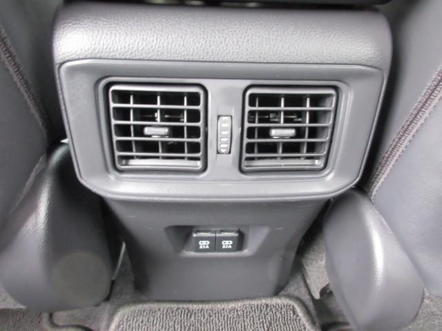 車両画像26