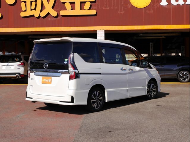 セレナ ハイウェイスター Sハイブリッド セレナハイブリッド ハイウェイスター S-HYBRID（2014年04月