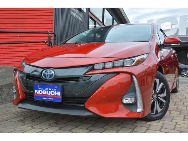 プリウスＰＨＶ　Ａ　禁煙車！純正オプション１９万以上付き