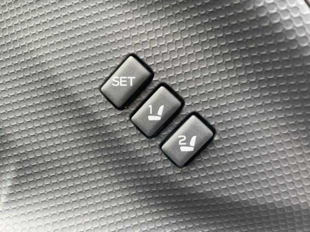 車両画像30