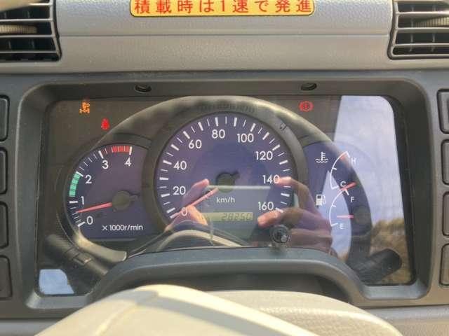 車両画像18