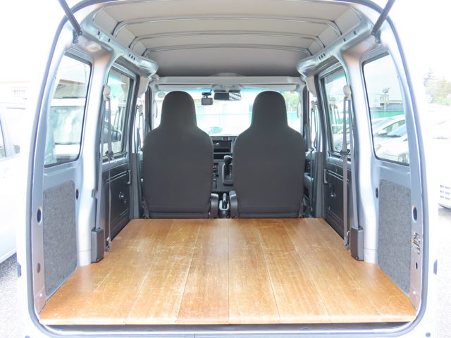 車両画像15