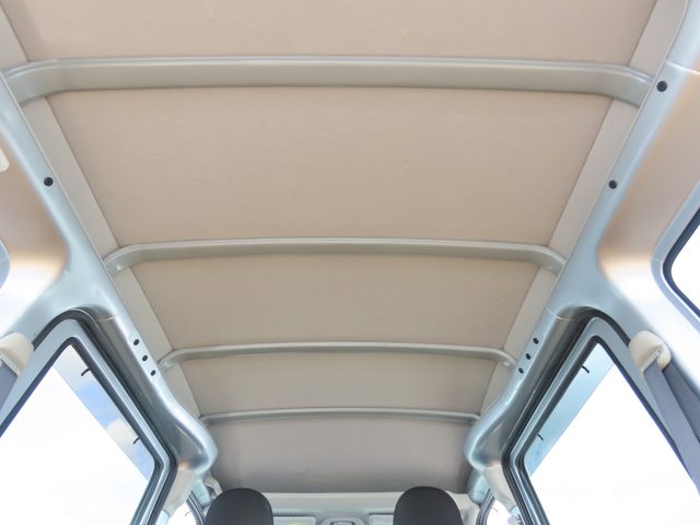 車両画像16