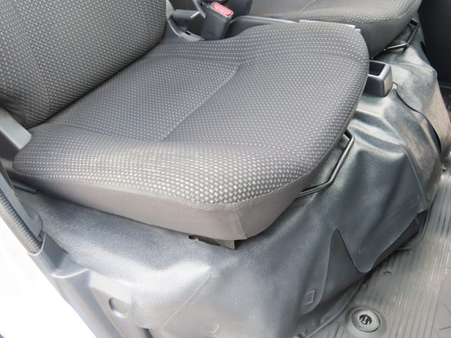 車両画像24
