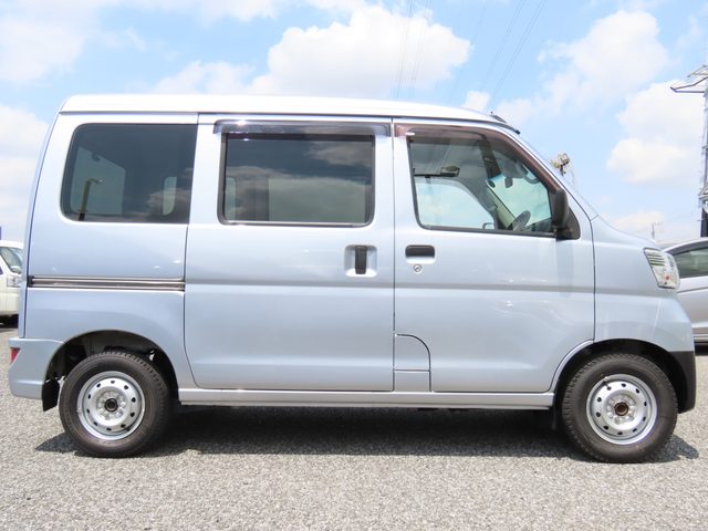 車両画像30
