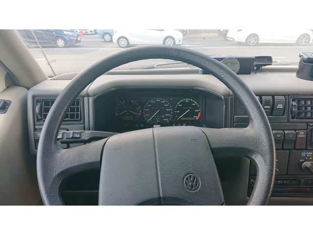 車両画像2