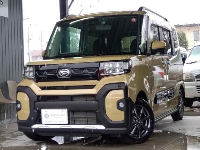 タント　ファンクロス　ベースグレード