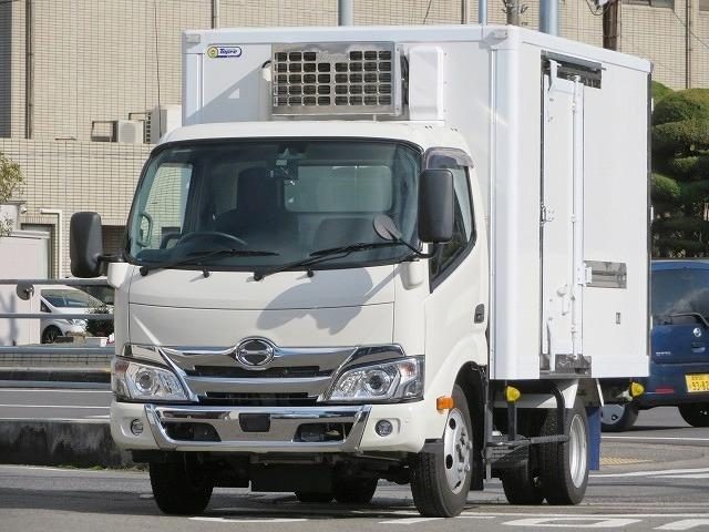 デュトロ　２ｔ　１０尺　冷蔵・冷凍車