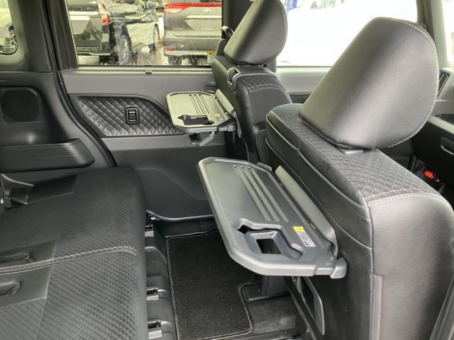 車両画像11
