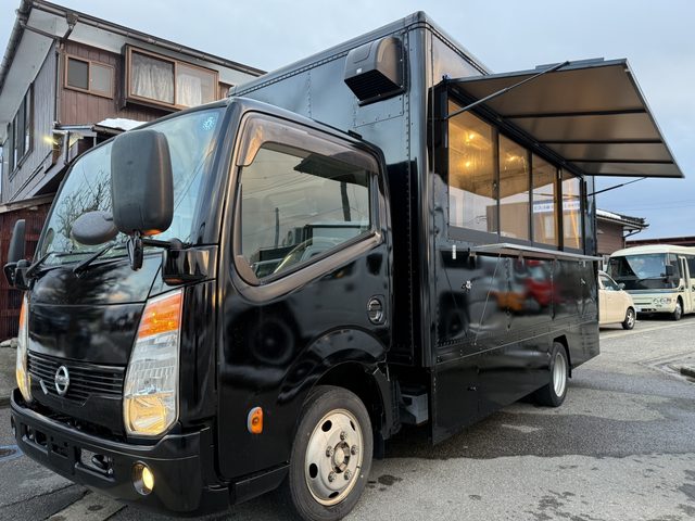 アトラス　キッチンカー　８Ｎｏ．登録車