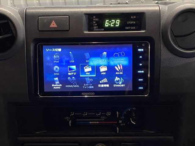車両画像15