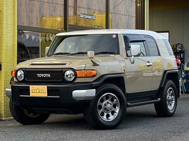 ＦＪ　クルーザー　４ＷＤ　ベースグレード