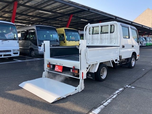 トヨエース　Ｗキャブ　１．１トン　垂直ＰＧ