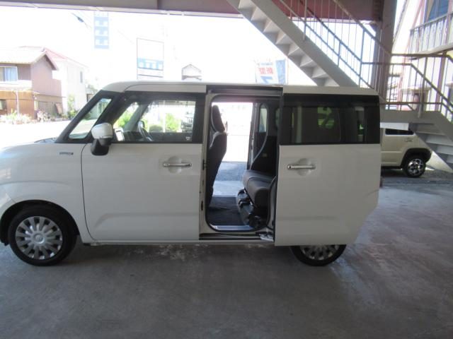 車両画像16