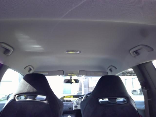 車両画像16