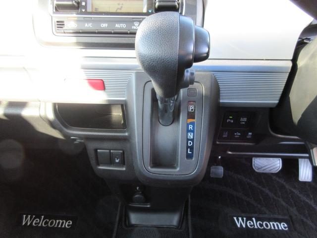 車両画像18