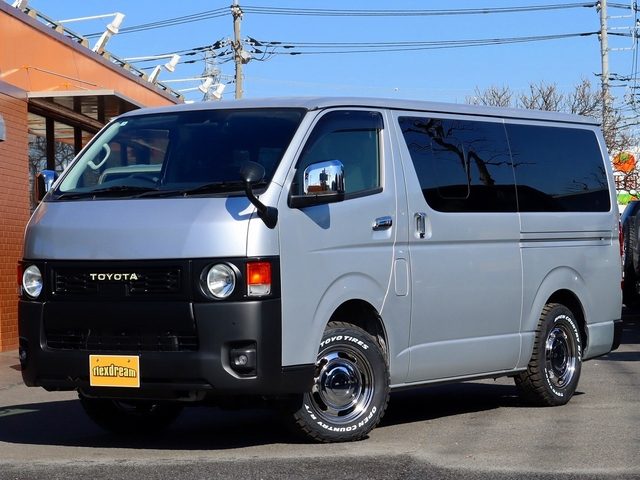 ハイエースバン　４ＷＤ　スーパーＧＬ　マルチロールトランスポータ
