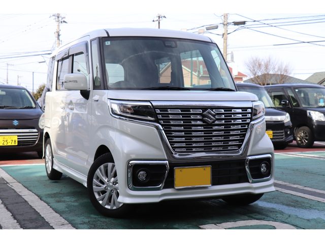 スペーシア　カスタム　４ＷＤ　ハイブリッドＧＳ