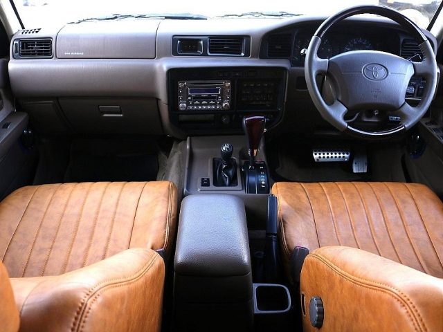 車両画像2