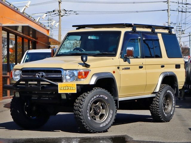 ランドクルーザーバン　７０