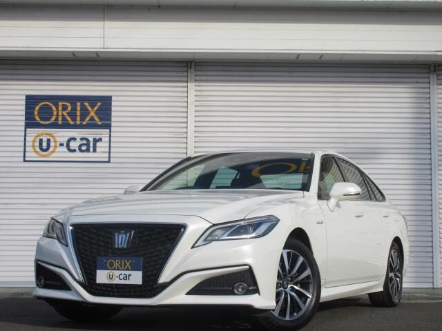クラウン　セダン　ハイブリッド　ハイブリッド　２．５　Ｓ　Ｃパッケージ
