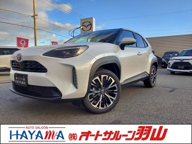 ヤリスクロス　ハイブリッド　１．５　ハイブリッド　Ｚ　メーカーＯＰ特