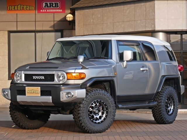 ＦＪ　クルーザー　４ＷＤ　カラーパッケージ