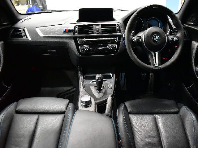 車両画像2