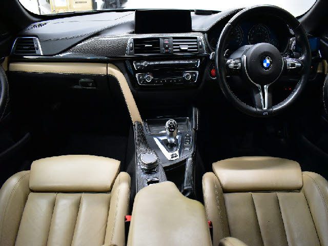 車両画像2