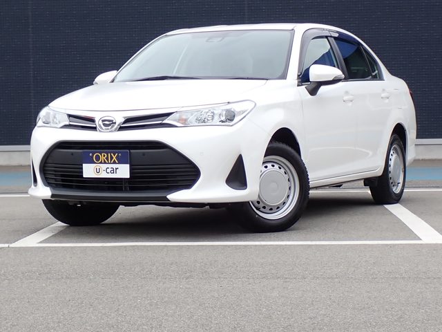 カローラアクシオ　４ＷＤ　ＥＸ