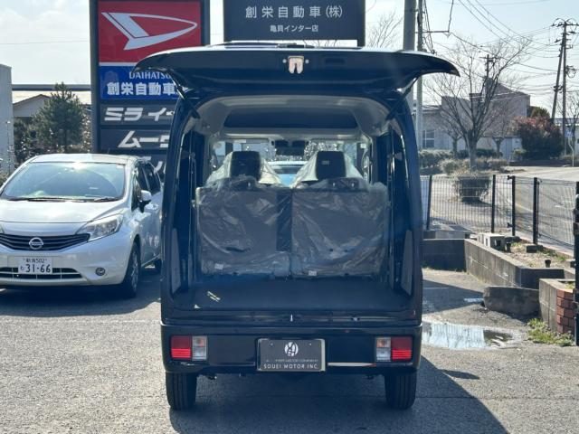 車両画像10