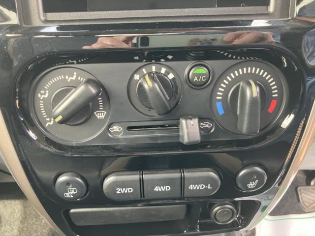 車両画像13