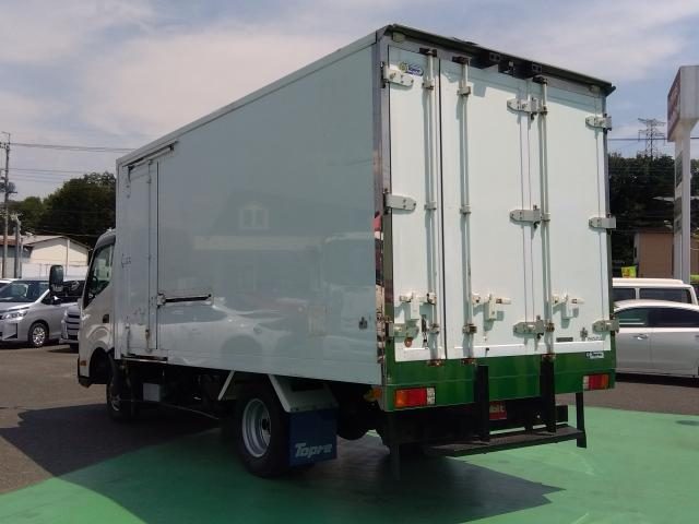 車両画像3
