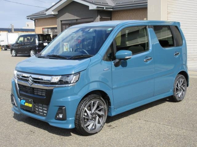 ワゴンＲ　カスタムＺ　４ＷＤ　ハイブリッド　ＺＴ