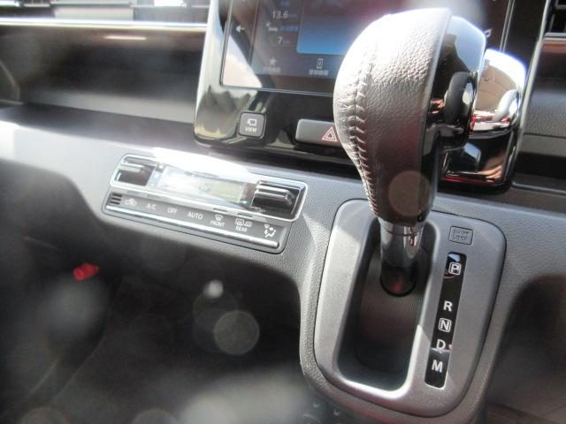 車両画像13