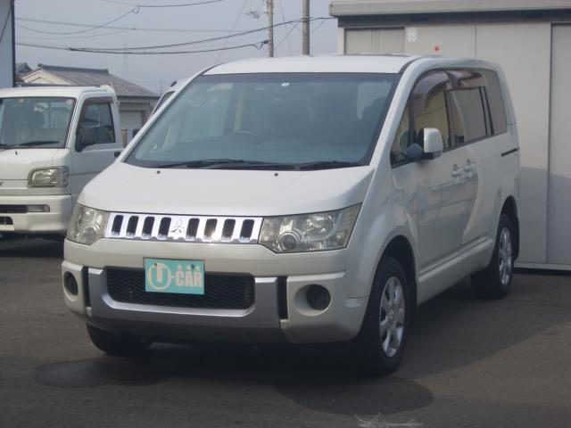 デリカ　Ｄ：５　２ＷＤ　Ｍ