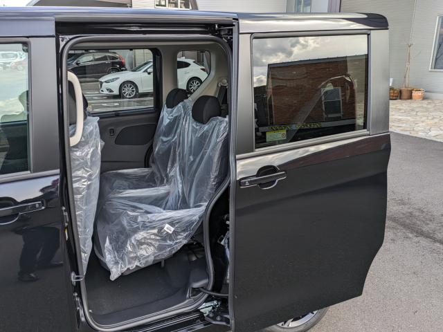 車両画像18
