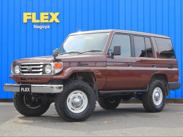 ランドクルーザーバン　７０　ＬＸ