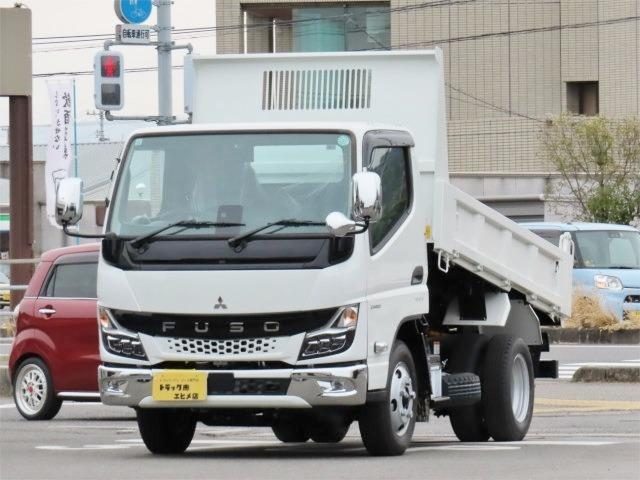 キャンター　３ｔ　全低床　強化ダンプ