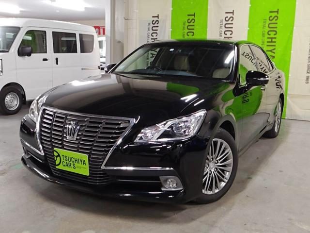 クラウン　セダン　ロイヤルサルーンＧ