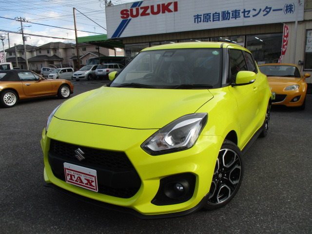 スイフト　スポーツ　６速マニュアル　登録済未使用車